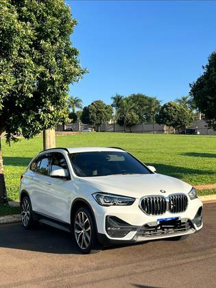 BMW X1 2.0 16V TURBO ACTIVEFLEX SDRIVE20I OUTDOOR 4P AUTOMÁTICO